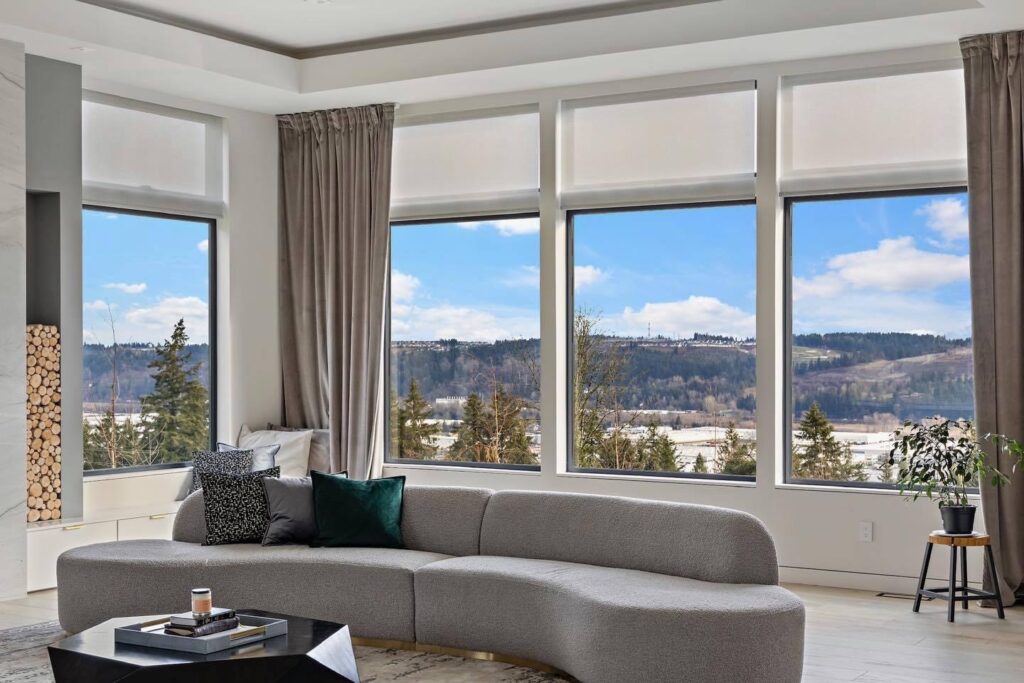 Roller Shades and Drapery pro pic